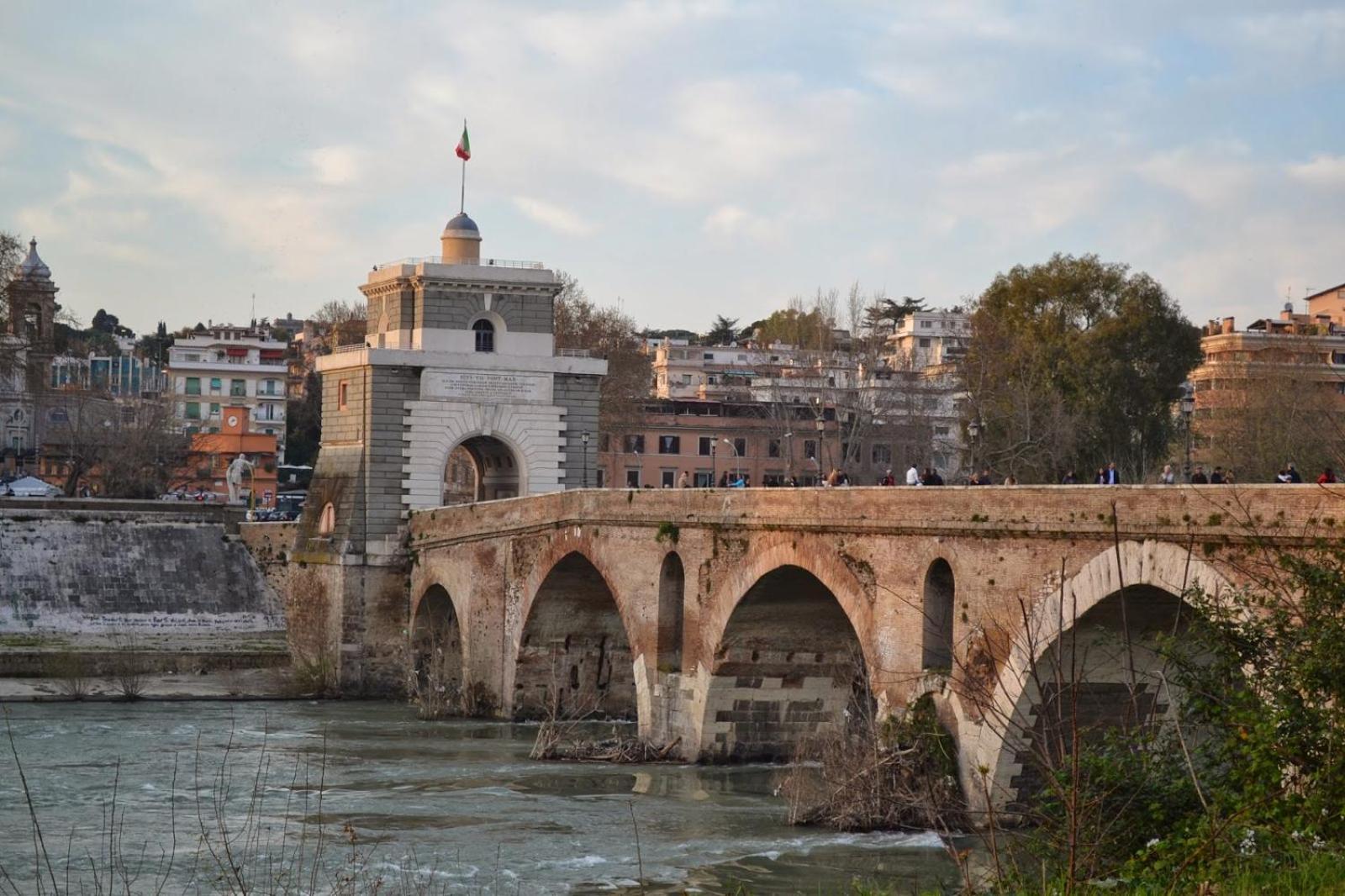 Dolcevita Ponte Milvio Roma Eksteriør bilde
